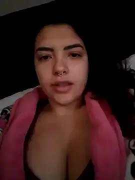 Julie_M — Freechat on StripChat