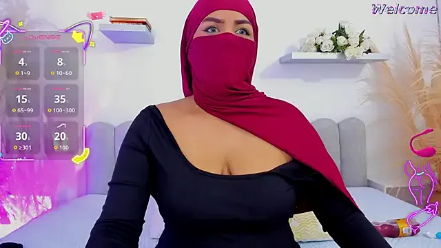 Kadira_ — Naked+fingers in pussy + show squirt