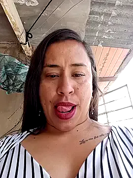kamila_lovee — Undress me