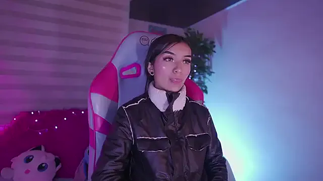 Karina_Arisona — flash tits + spank tits