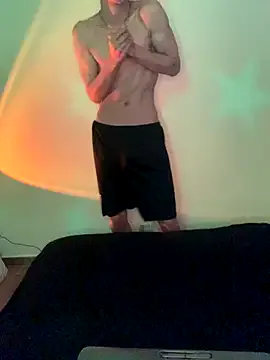 Karma_And_Sex — Flash tits 