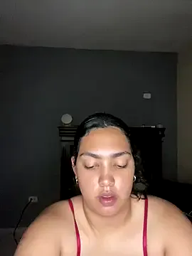 Karolineswettt — Orgasmo con mi dildo