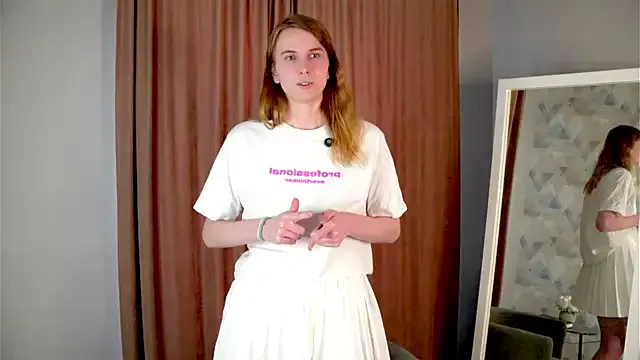 KatiFantini — Play with my skirt