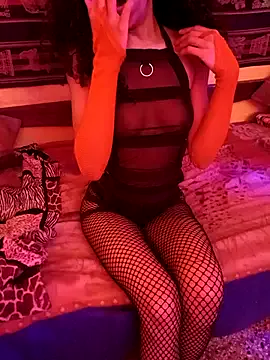 KatyNasty — Show tits