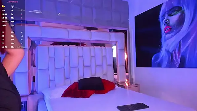 kayla_roxxe — NAKED
