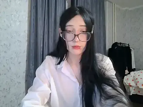 KeicyKlark — bounce  my tits