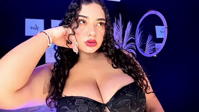 Keisha_west —  Suck it slowly with eye contact