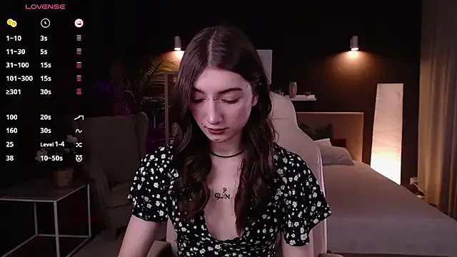 Keke_Pallmer — striptease dance 