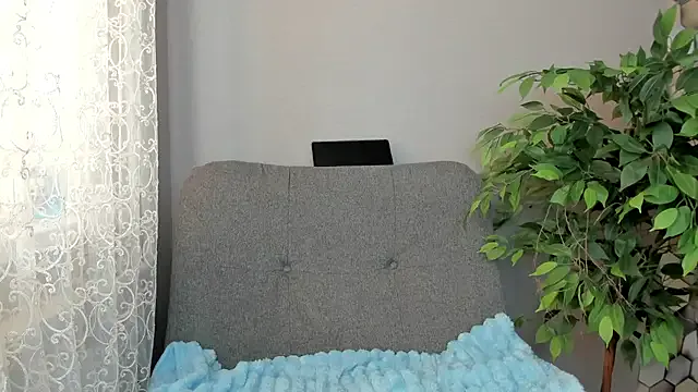 Kelly_Gerzikaa — Naked Doggy
