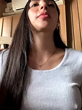 Kendal_Star_ — Change of clothes