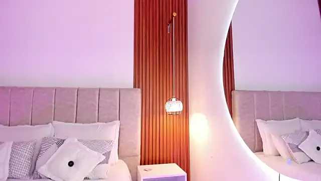 khloe-sweet — show cum