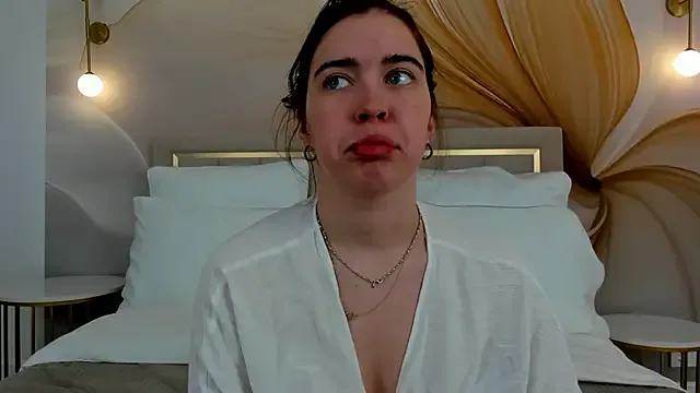 KimberlyBond — 5 slaps on the ass
