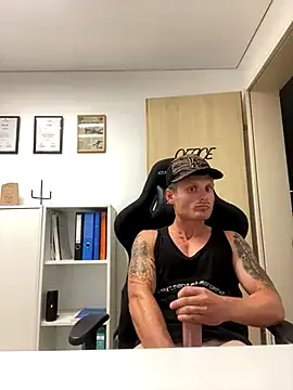 Kingmangy — Freechat on StripChat