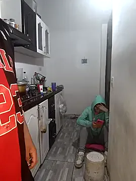 kingofqueenxxx — I undress completely
