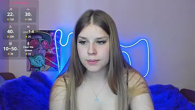 KiraKyler — off shorts 10 min
