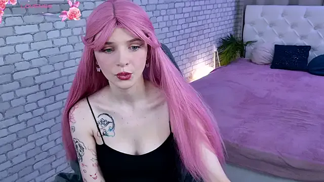 KiraMountrays — boobies tease