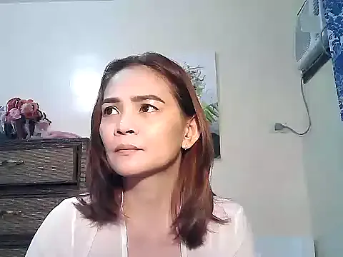 Kisses-13 — play my pussy