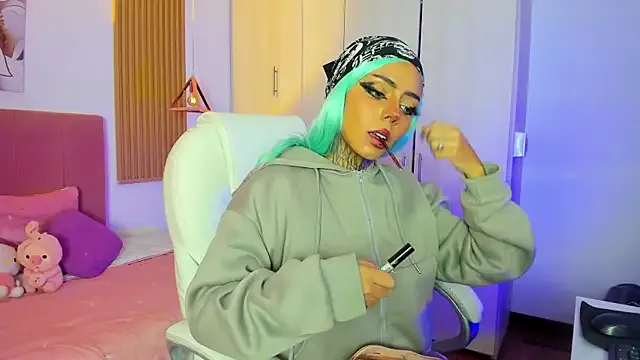 KoraRousee — Blowjob + Saliva On Tits