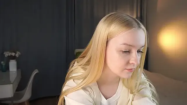 KrishnaSimmons — Show my pretty little tongue