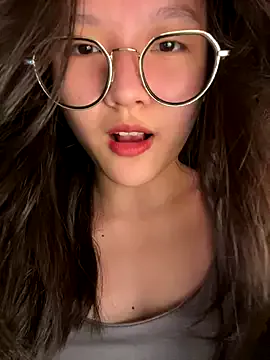 Krixxi22 — Private on StripChat