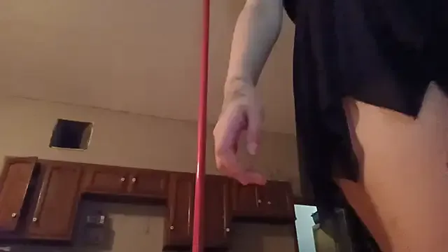 Kush_coma — Dildo play!! 