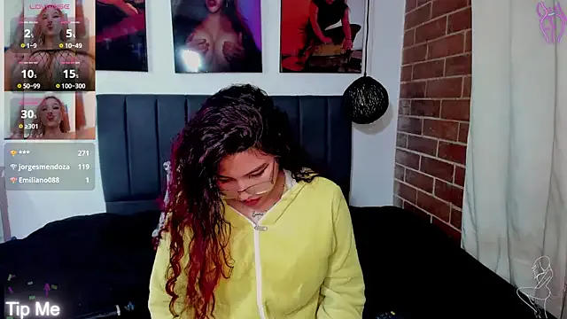 kyliejenner_hot — milk in my tits