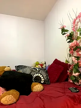 kymmgolden — Freechat on StripChat