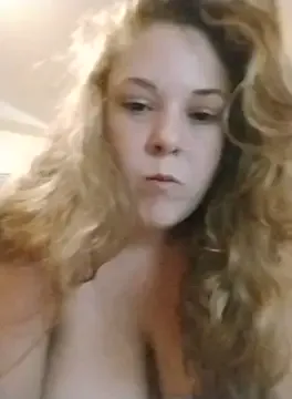 LacyLaurent — Panties off