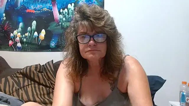ladylavende3 — PUSSY PLAY!!!!