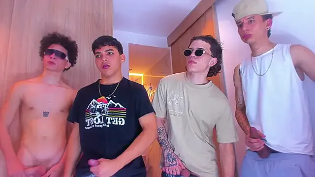 Latin_White_Boys — kiss group