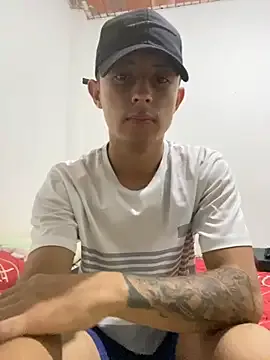 LatinloverX_ — CUM SHOW AT GOAL
