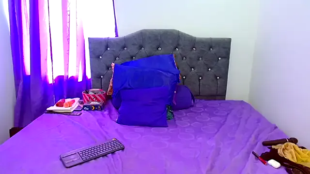 lauren_59 — fingers ass