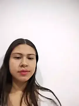 Layla_fontainex_x — Fingers in pussy