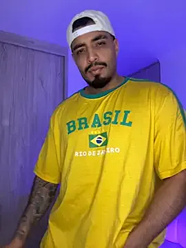 LeandroRusso — Show Cum