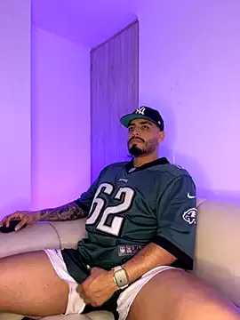 LeandroRusso — Show Cum