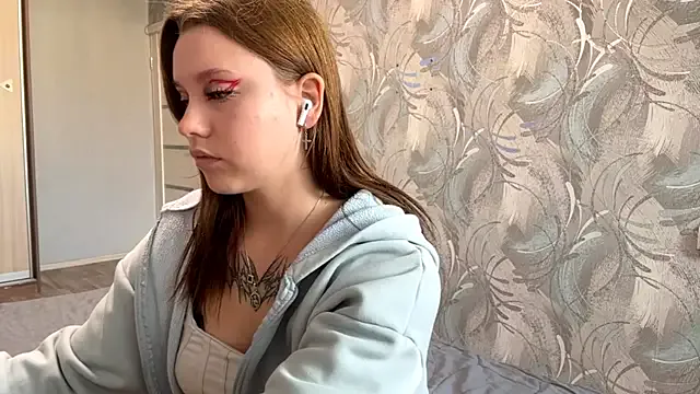 LeonorLovLu — Remove the topic