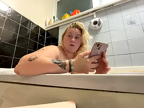 Lexi_Angelic_XX — Control lush toy 5 mins
