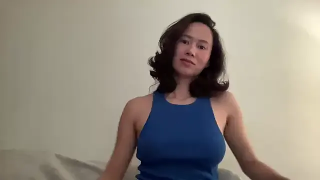 lexxotica — Spit on nipples