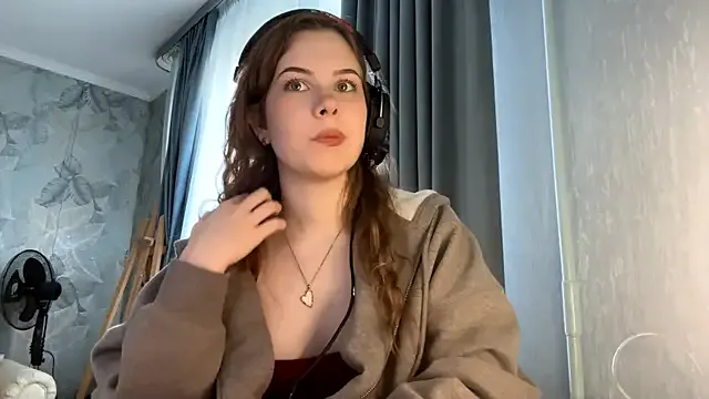 Leyla_Luna — give me smile:))