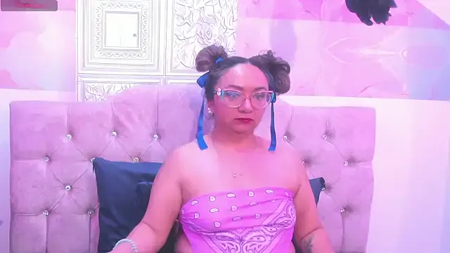 leyla_smithh — Fuck pussy