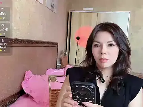 Lia-Baby — Freechat on StripChat