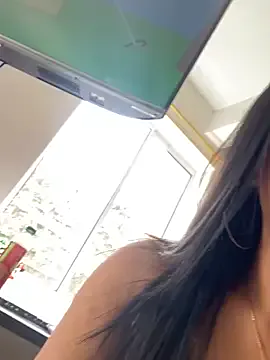 LiaSaenz27 — Hi lia