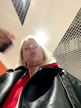 LikaCat — Suck dildo 