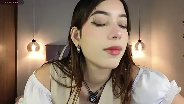 lila_min — domi control + fingers in pussy