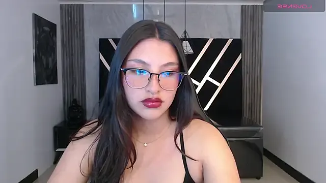 Lili_Blaze_ch — Slap ass x 6