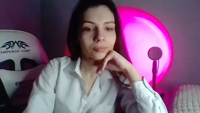 LiliRose_x — Hi! I'm using a toy, see the menu:*