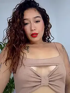 LilithAmber11 — Spank ass x4