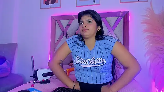 LinaPardo — Freechat on StripChat
