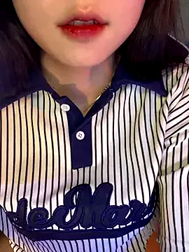 Linhbae — Freechat on StripChat