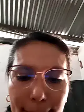 Linis_19 — Full naked